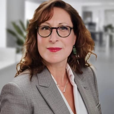 Ariana Smetana, AccelIQDigital